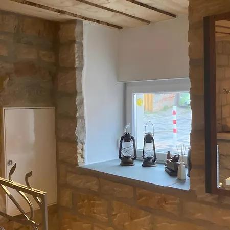 Ferienwohnung Fuer 4 Personen 90 M² *